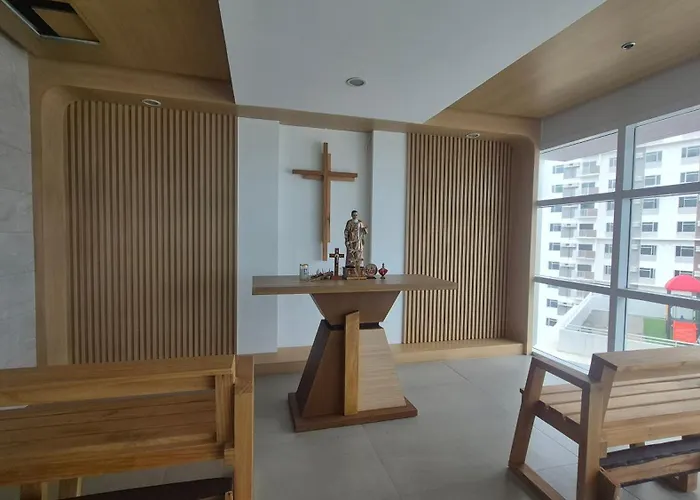 New Unit At Casa Mira Towers, Guadalupe * Cebu